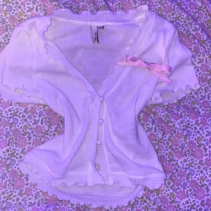 Jättesöt topp - Använd 1-2 gånger, jättesöt!