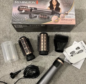 Varmluftsborste - Säljer denna nästintill oanvända varmluftsborste från remington. Säljer då jag har en annan redan. Har bara testat denna 1 gång. Snurrar åt båda håll. Nypris ca 600kr