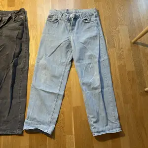 Använt rätt så mycket men fint skick. Skate jeans. 1-200 2-350