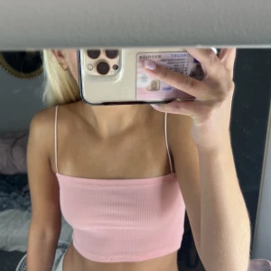 Rosa topp - Jätte fin topp som kan användas till det mesta💓 Bra skick!