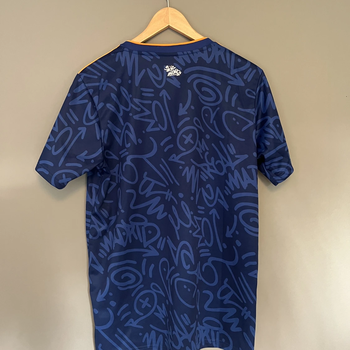 Real Madrid Tröja  - 90