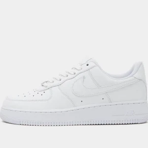 Nike Air Force 1  - Nike Air force 1 med hög sula säljes. Använda några gånger men i fint skick! nypris 1400kr