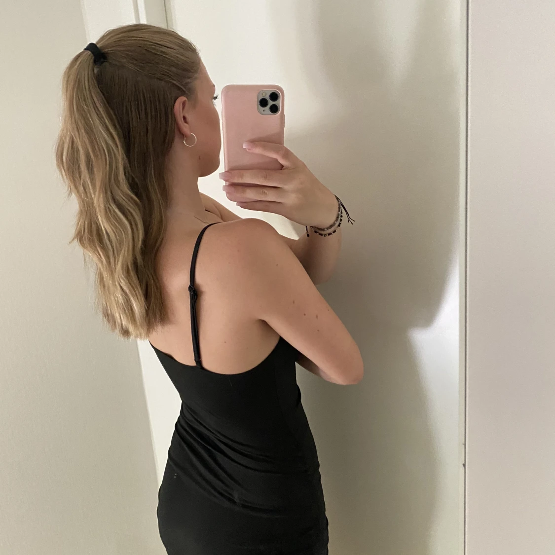 Svart klänning  - 90