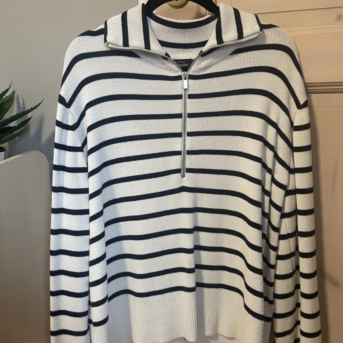 Randig stickad tröja - 90