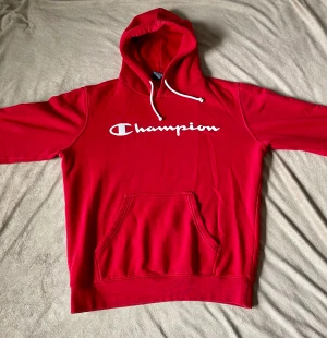 Champion Hoodie  - | Lite använt Hoodie | str M passar S också | 