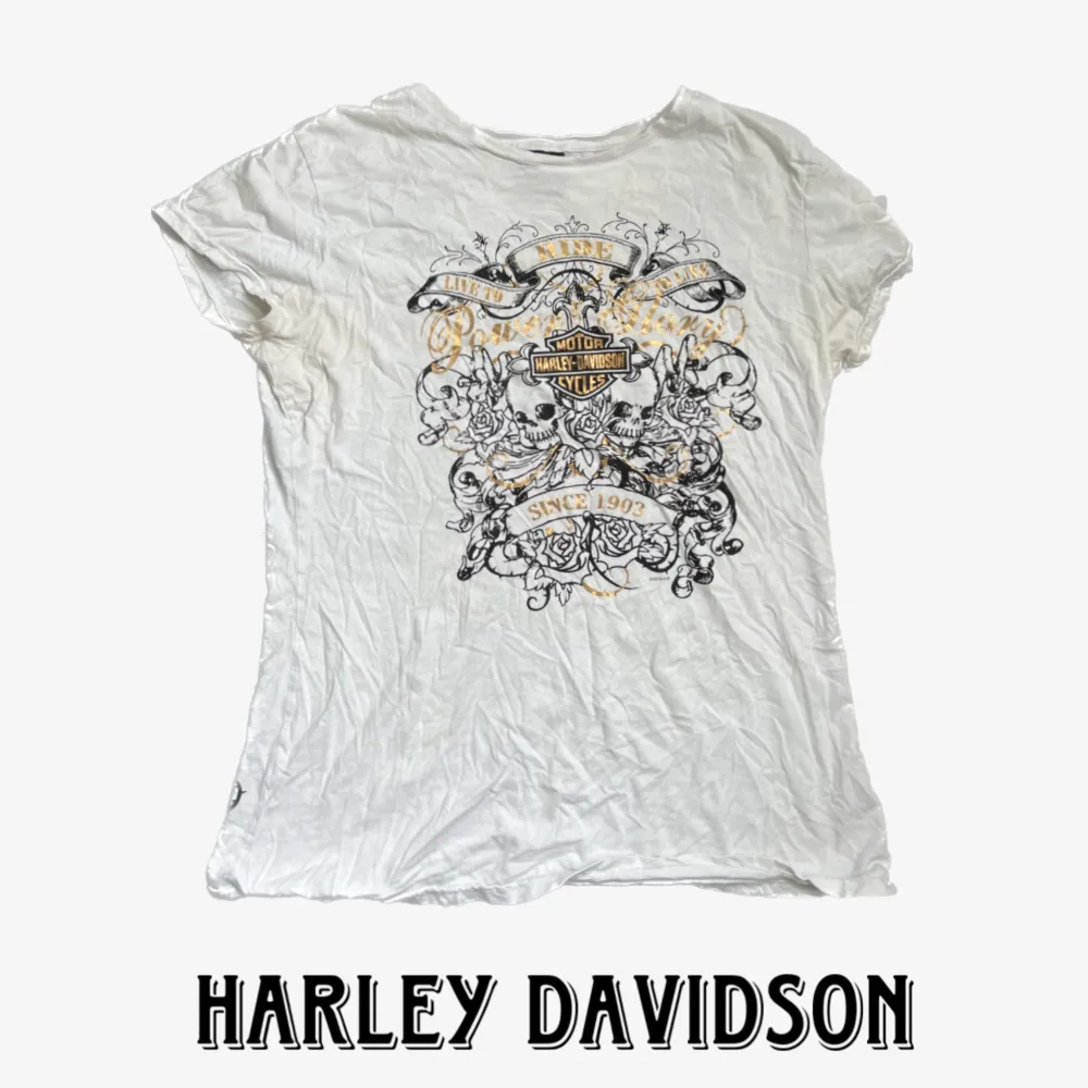 Säljer denna ashöftiga tröja från Harley Davidsson, sitter såhär på mig som är storlek 40. T-shirts.