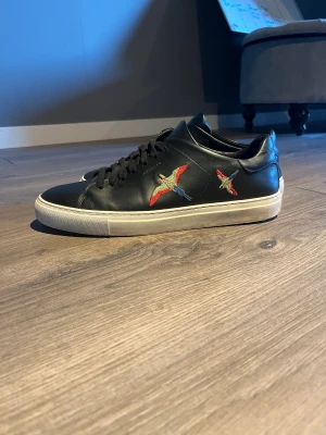 Arigato  - Axel arigato storlek 43 skick 7/10