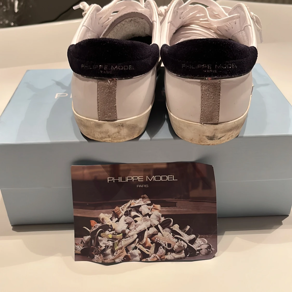 Philippe model  - 90