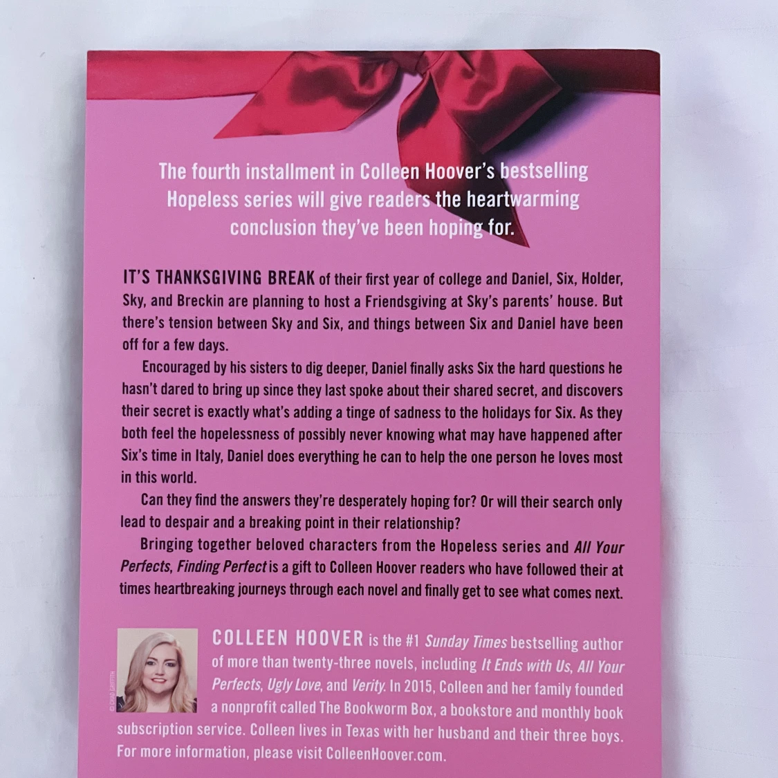 ”Finding Perfect” av Colleen Hoover - 90