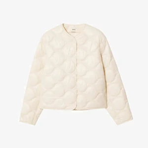 Mango quiltad jacka (slutsåld) - Säljer denna jättefina jackan från mango som är perfekt för hösten, sista bilden är lånad❤️