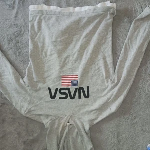 Långarmad hudie  - En hudie i nasa 