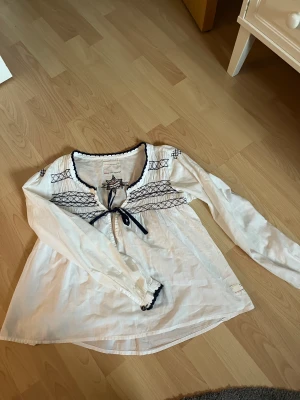 Odd Molly blus - Söt Odd Molly blus! Mycket bra skick 💙