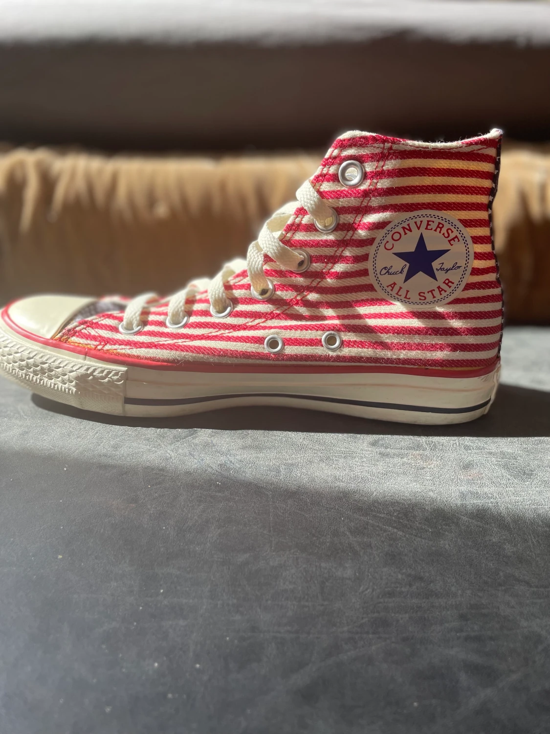 Converse 