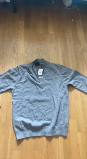 Oscarjcobsson halfzip  - Oscarjacobson✅. Sprillans ny✅ Storlek: S📏. Nypris: 1400kr💸