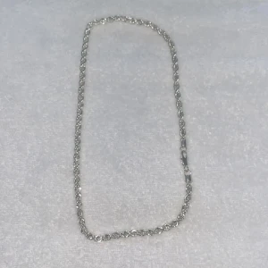 Cordell silverkedja - Rätt så använd men ser ut att vara helt ny Äkta silver.