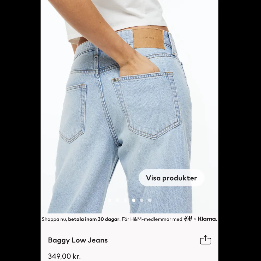 säljer pga inte min stil, köpta för några månader sen och har bara provats men inga defekter!💗. Jeans & Byxor.