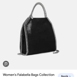 Jag säljer nu min älskade Stella väska i svart färg men silvrig kedja! 💖 såååå cool väska och passar till allt! Nypris är runt 10,000kr och jag säljer min för 4000kr men priset kan diskuteras! 🖤🖤