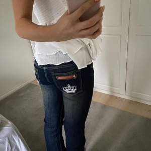 Så snygga lowwaist Victoria beckham jeans som tyvärr inte kommer till användning pga för korta för mig!💗💕