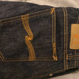 Nudie jeans  - Nudie jeans skick 9,5/10 storlek w29 l32