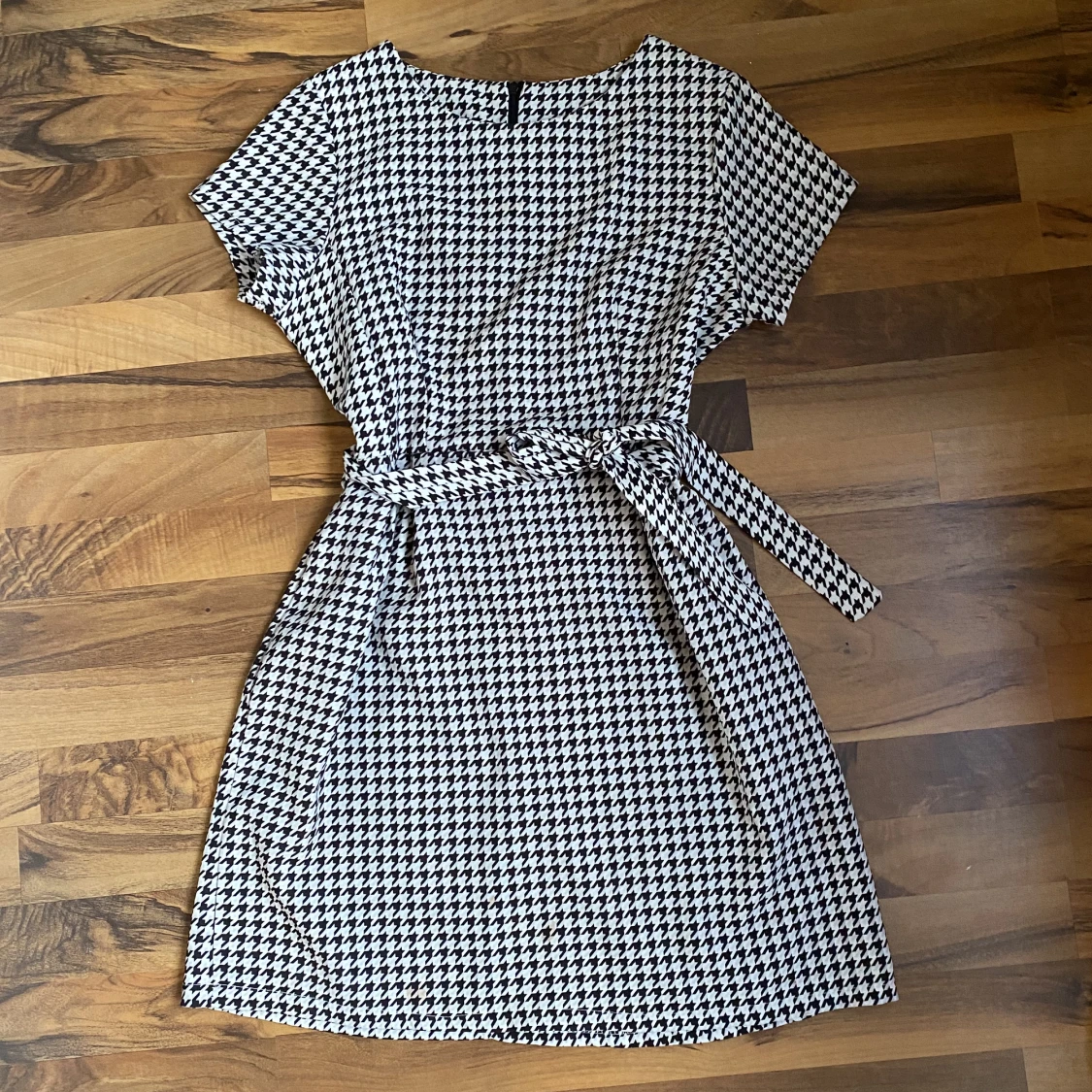 Strukturerad klänning 