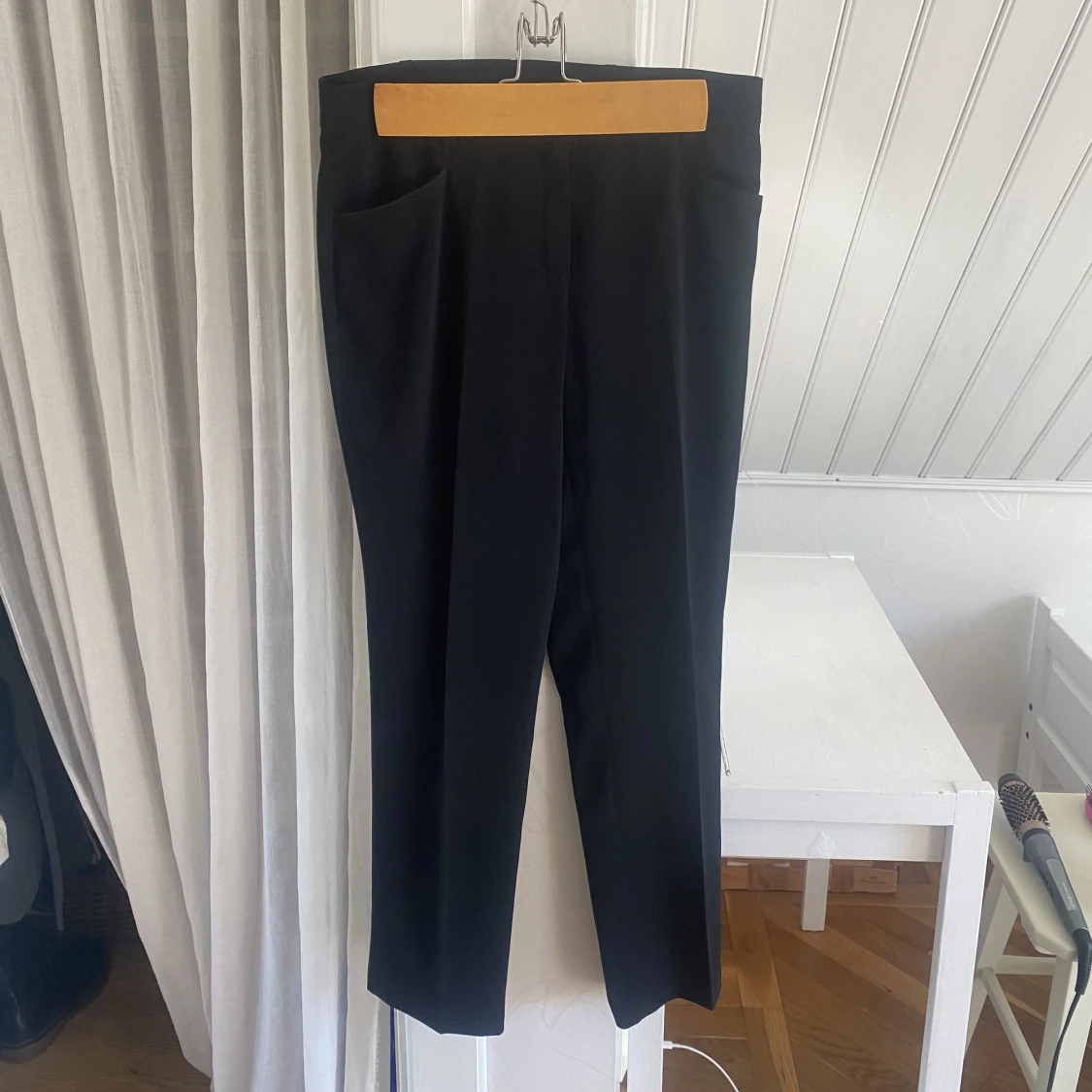 Lågmidjade kostymbyxor - 91