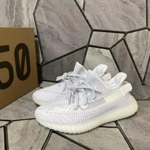 Yeezy 350 V2 - Perfectly crafted for everyday wear.Upgrade your sneaker today with the Yeezy Boost 350 V2. 