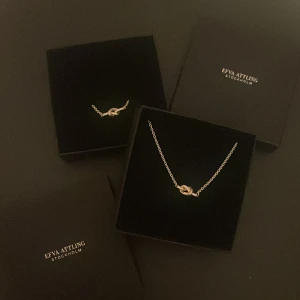 Halsband & amrband från EFWA ATTLING - helt oanvända smycken från EFVA ATTLING love knot