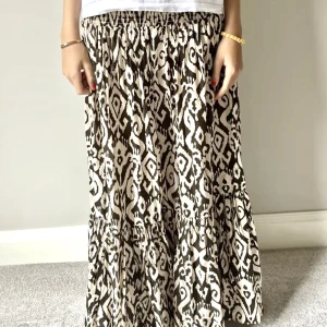 Långkjol - Fin långkjol från Zara! Lånad bild