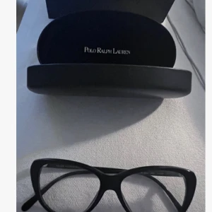 Ralph lauren glasögon  - Jätte fina utan styrka 