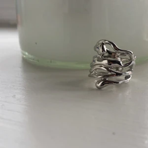 Scorpio - Scorpio. Våran tredje ring i silverfärg. Justerbar😊skicka medelande vid önskat köp