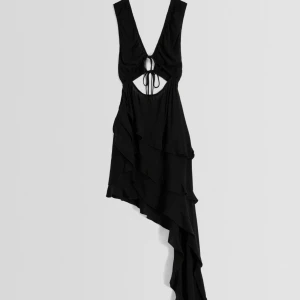 Klänning  - Helt ny klänning 