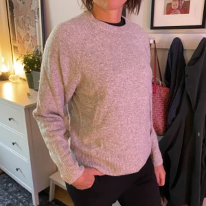 Stickad tröja - Grå ulltröja från Cubus💗