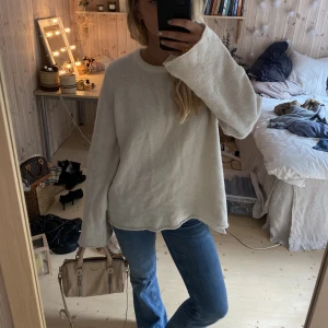 Stickad tröja - Har tyvärr för många