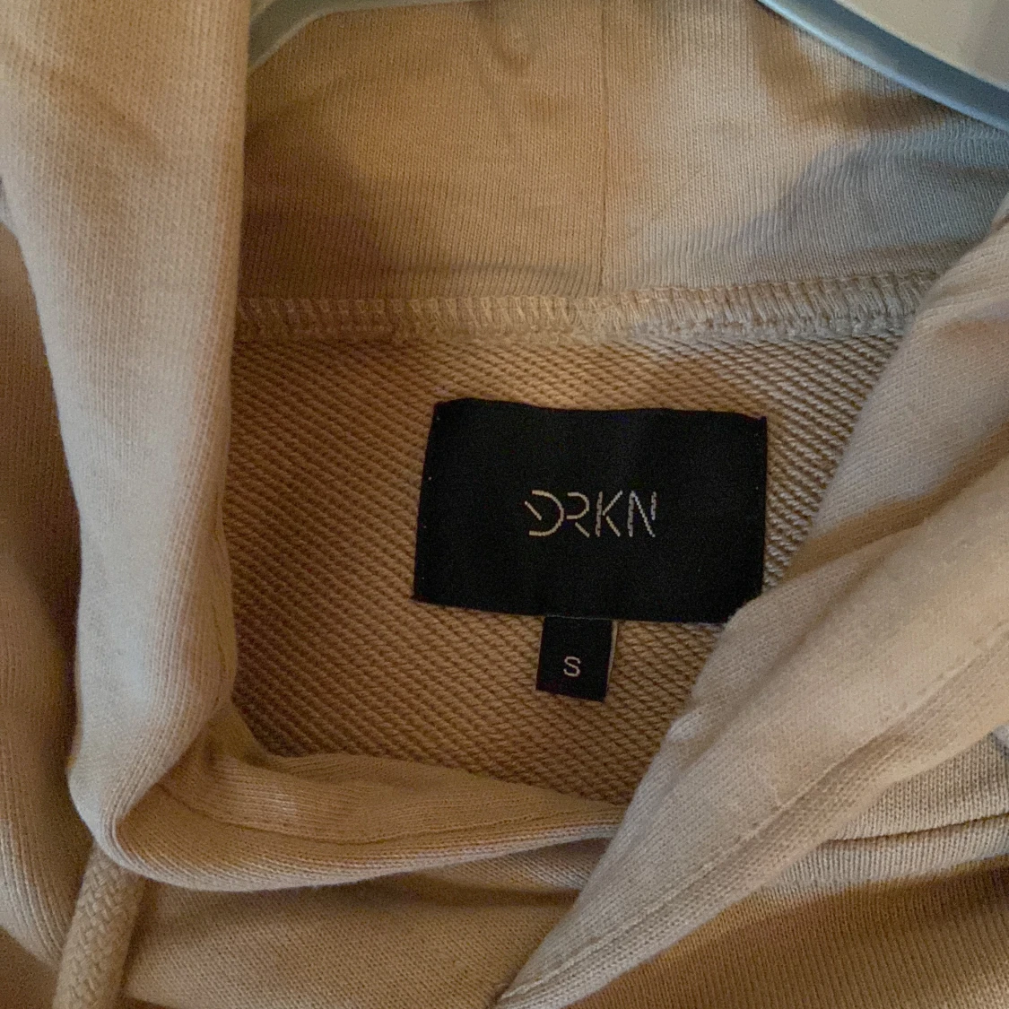 Beige DRKN hoodie. - 90