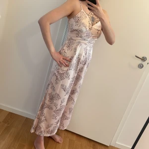 Floral jumpsuit  - Size M - originally from Singapore - very comfy and soft material