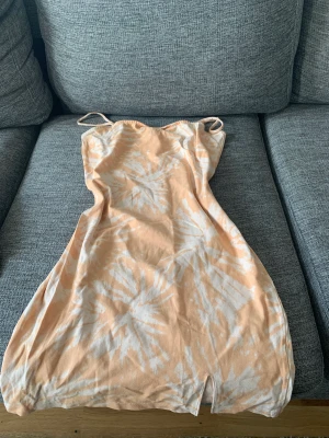 Klänning  - Hm klänning