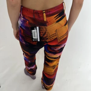 Jaded Ldn byxa - sprillans nya jeans från Jaded Ldn. (de jag har på bild 2 är likadana men säljer ett par oanvända)