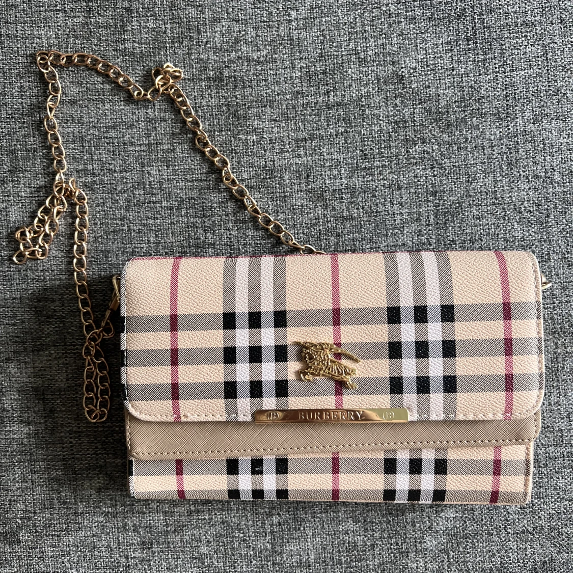 Burberry väska