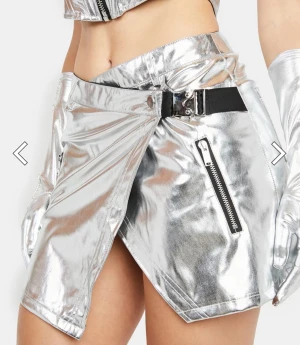 Rave kjol silvrig - Silvrig kjol för fest rave   Frosty queen