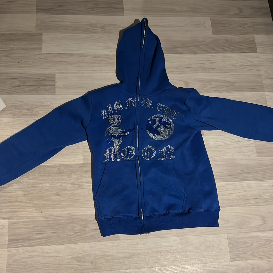 Aimforthemoon rihinstone