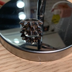 Ring från Edblad  - Vill byta för en glud ring från Edblad i storlek L eller kan du köpa för 259kr