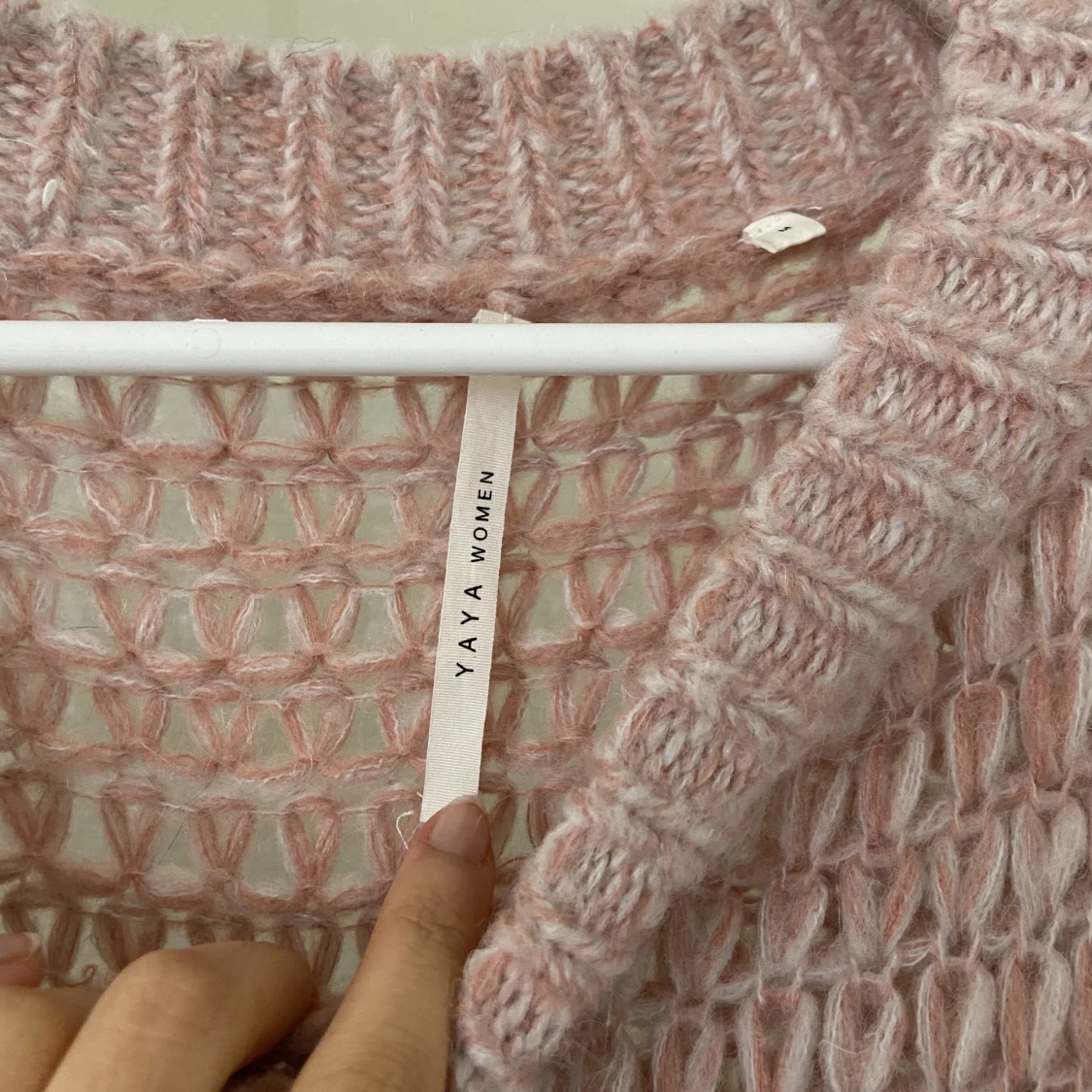 Rosa stickad tröja  - 90