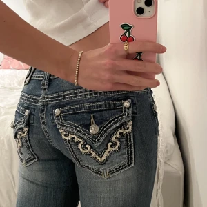 MISS ME lowwaist bootcut jeans - Tidigare köpare ångrade sig på förra annons. Därav en ny annons💗