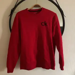 Calvin Klein tröja i nyskick Strl s Såååå varm och skön❤️