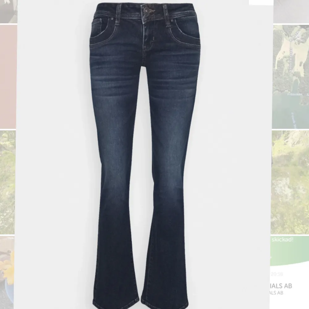 Mörkblåa LTB jeans. Säljer pga för stora och inte kommer till användning. Inga täcken på användning. 350 kr EXKLUSIVE frakt🤗 . Jeans & Byxor.