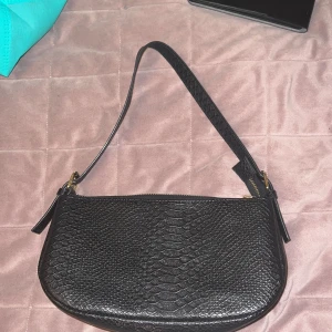 By Bianca väska  - Jättefin by Bianca väska som inte går att få tag på längre 