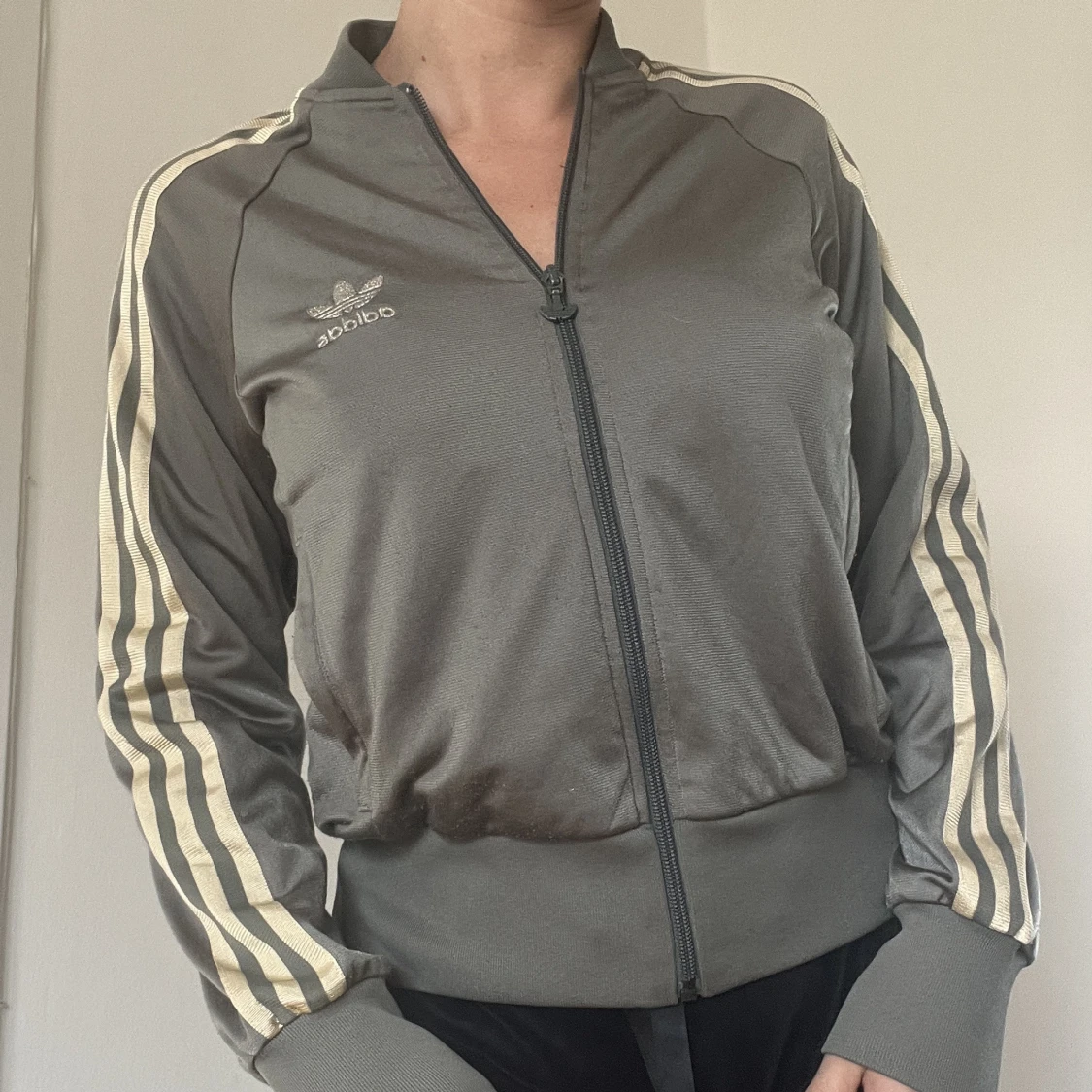Adidas tröja jacka 36 S vintage