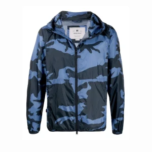 Woolrich windbreaker - 🌟Säljer just nu denna sällsynta o slutsålda Woolrich windbreaker🌟Perfekt nu inför hösten. Storlek L men passar M och mindre.🌟 (Priset är inte hugget i sten)