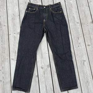 Evisu jeans, aldrig använda, då dem inte passade. Är lite mindre i storlek. Är inte äkta evisu jeans.