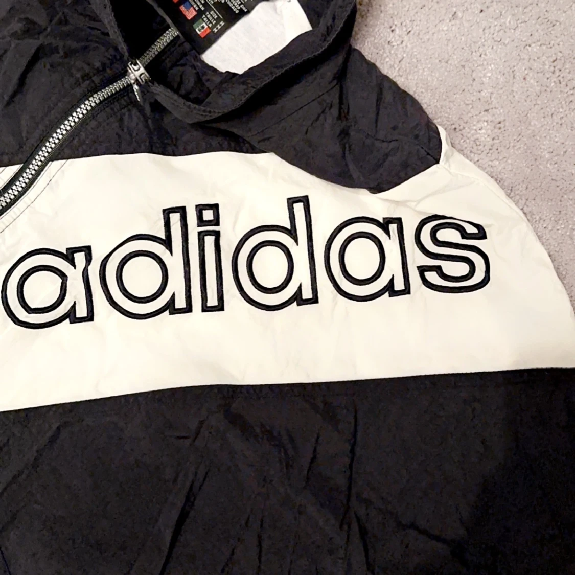 Vintage adidas windbreaker
